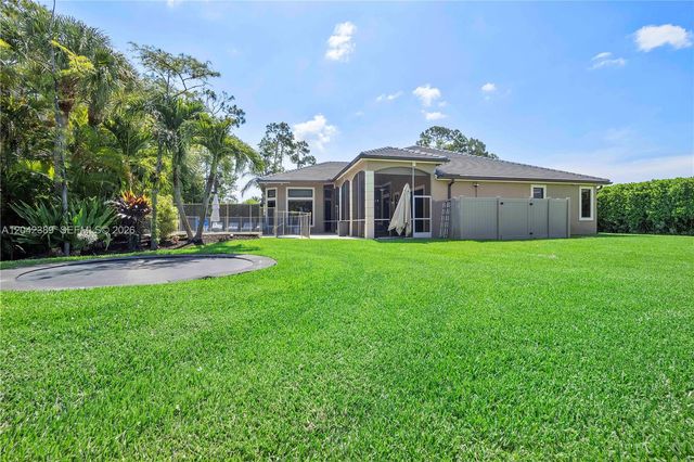 5755 NW 72nd Way, Parkland, FL 33067