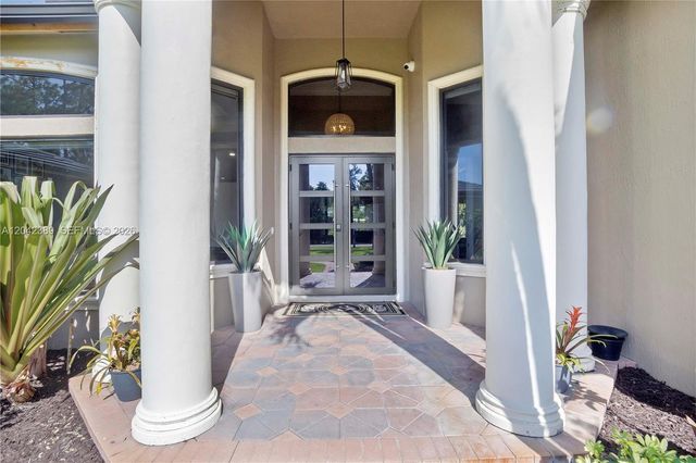 5755 NW 72nd Way, Parkland, FL 33067