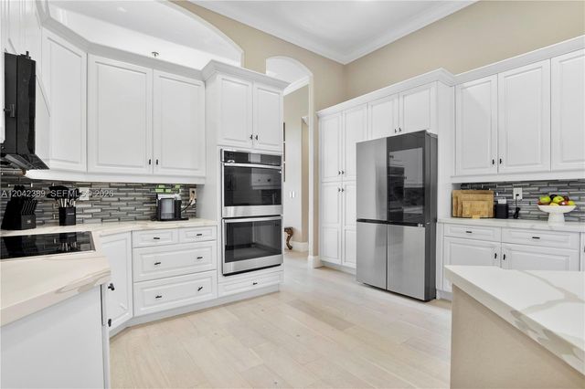 5755 NW 72nd Way, Parkland, FL 33067