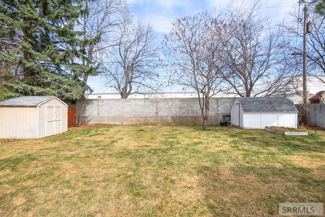 1780 Carmel Drive, Idaho Falls, ID 83402