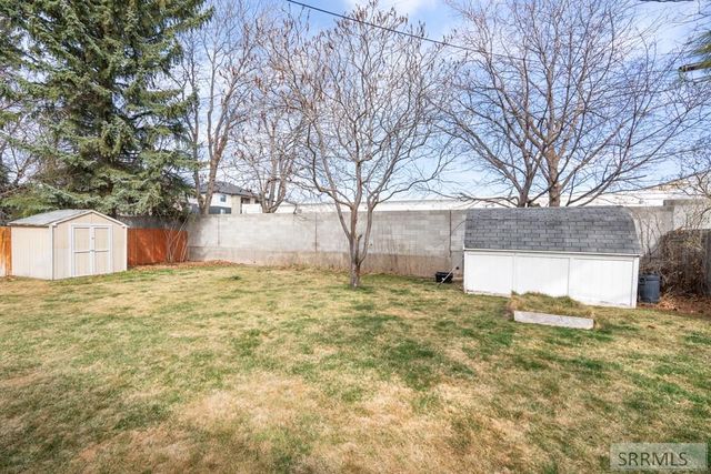 1780 Carmel Drive, Idaho Falls, ID 83402