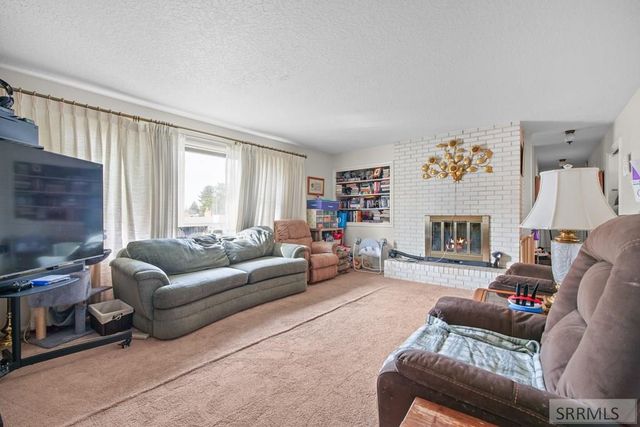 1780 Carmel Drive, Idaho Falls, ID 83402