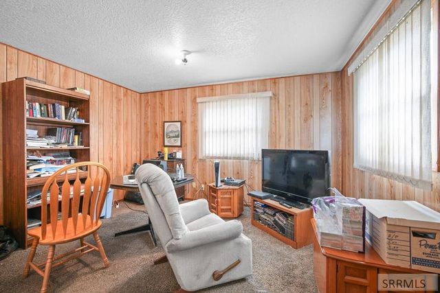 1780 Carmel Drive, Idaho Falls, ID 83402