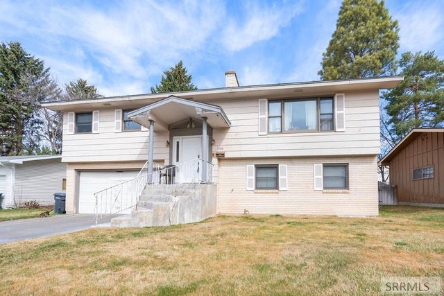 1780 Carmel Drive, Idaho Falls, ID 83402