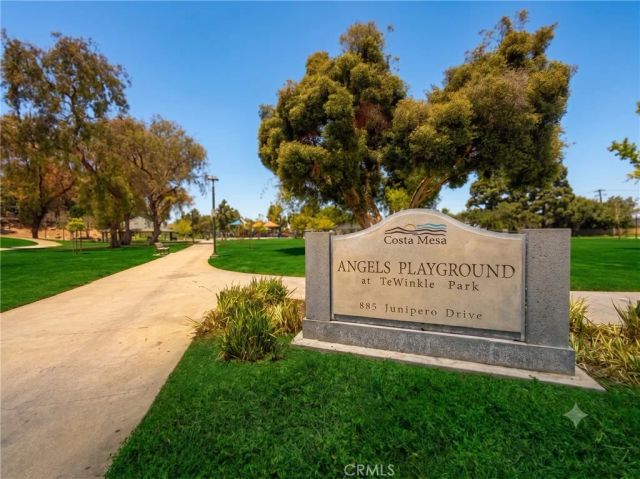 2750 San Carlos, Costa Mesa, CA 92626