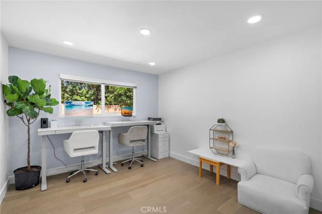 2750 San Carlos, Costa Mesa, CA 92626