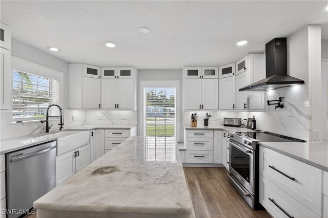 17060 Cypress Creek DR, North Fort Myers, FL 33917