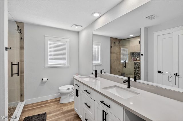 17060 Cypress Creek DR, North Fort Myers, FL 33917