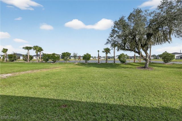 17060 Cypress Creek DR, North Fort Myers, FL 33917