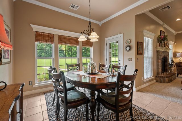 18 Longacre Drive, Ramona, OK 74061