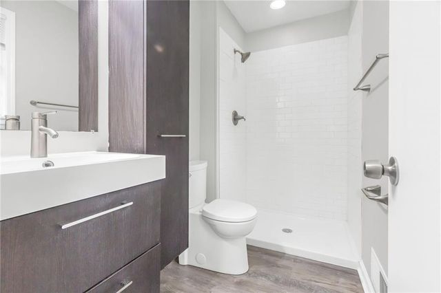 3612 NE Chapel Drive, Lee's Summit, MO 64064