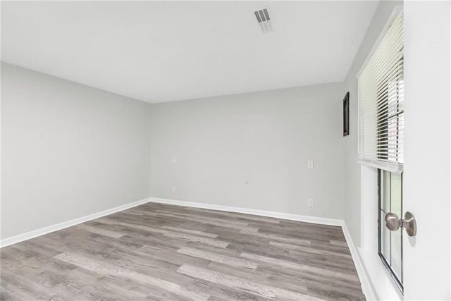 3612 NE Chapel Drive, Lee's Summit, MO 64064