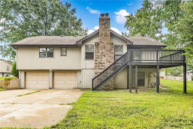 3612 NE Chapel Drive, Lee's Summit, MO 64064