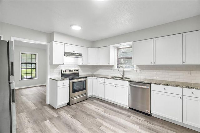 3612 NE Chapel Drive, Lee's Summit, MO 64064