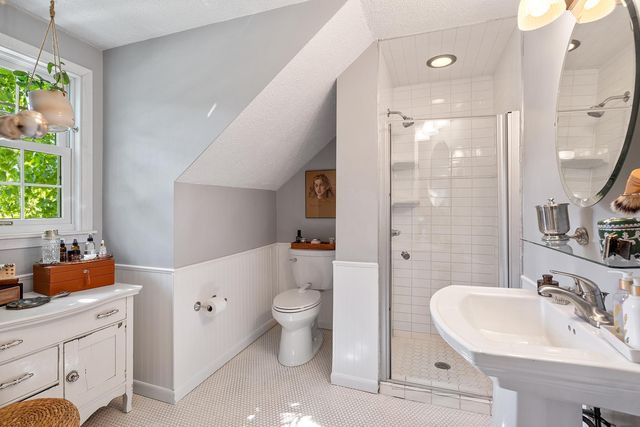 3255 Garfield Street NE, Minneapolis, MN 55418