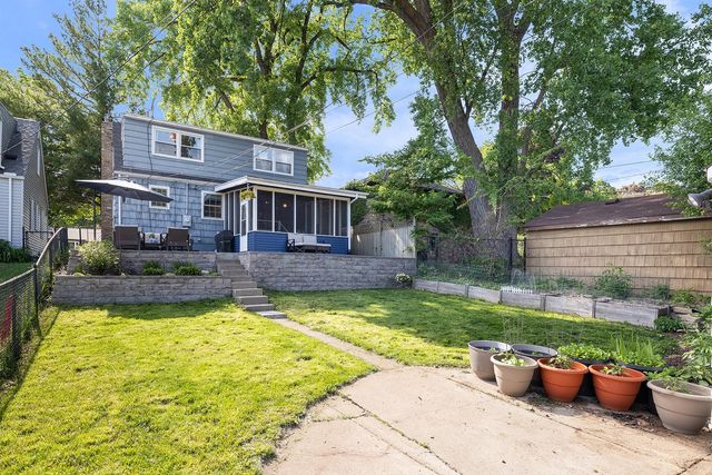 3255 Garfield Street NE, Minneapolis, MN 55418