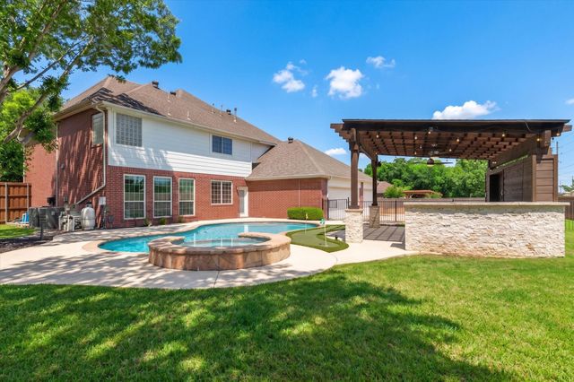104 Bob O Link Court, Southlake, TX 76092