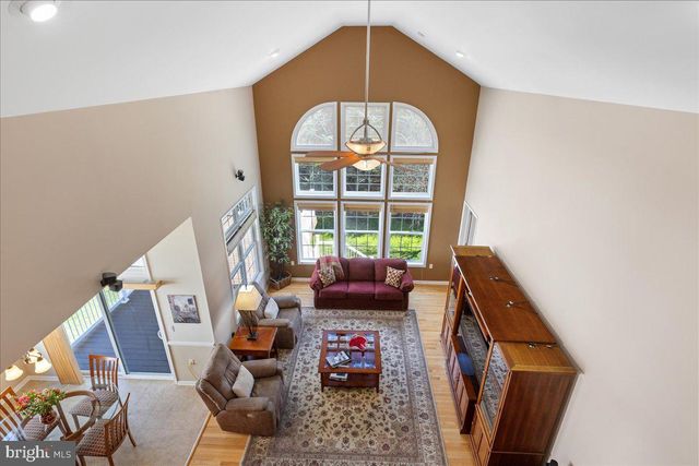 141 TIMBER HILL DR, Monroe Twp, NJ 08831