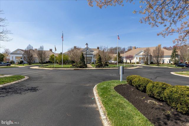 141 TIMBER HILL DR, Monroe Twp, NJ 08831