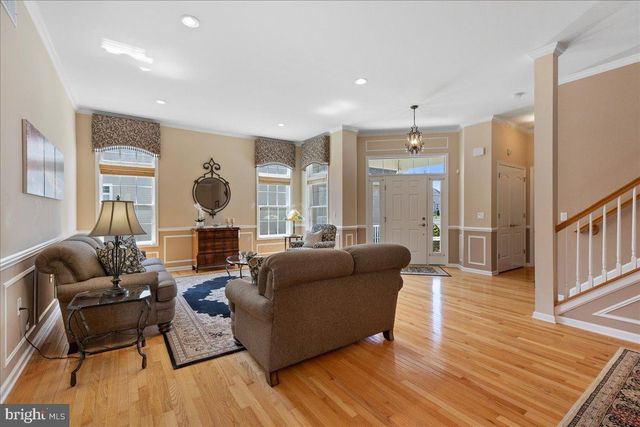 141 TIMBER HILL DR, Monroe Twp, NJ 08831