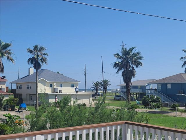 4222 Mason Drive, Galveston, TX 77554