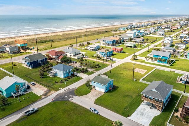 4222 Mason Drive, Galveston, TX 77554