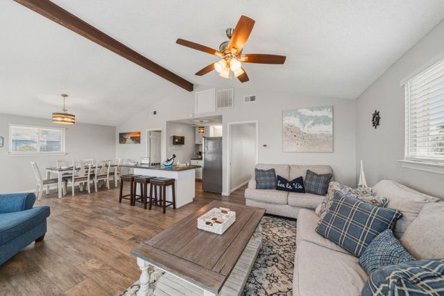 4222 Mason Drive, Galveston, TX 77554