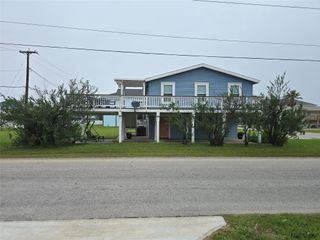 4222 Mason Drive, Galveston, TX 77554