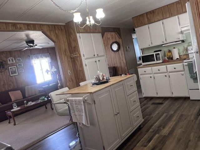 102 TROUT, Punta Gorda, FL 33950