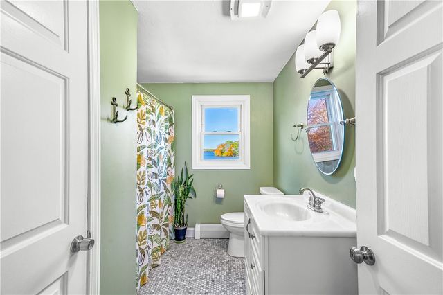 1125 Stafford Road 5, Tiverton, RI 02878