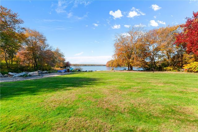 1125 Stafford Road 5, Tiverton, RI 02878