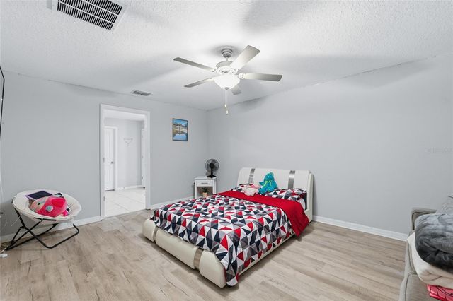 15452 MILLER CREEK DRIVE, Sun City Center, FL 33573