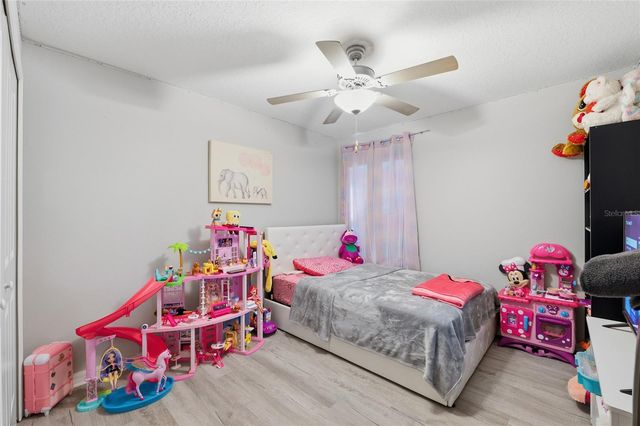 15452 MILLER CREEK DRIVE, Sun City Center, FL 33573