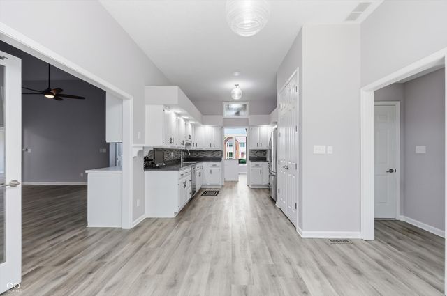 161 Stony Creek Overlook, Noblesville, IN 46060