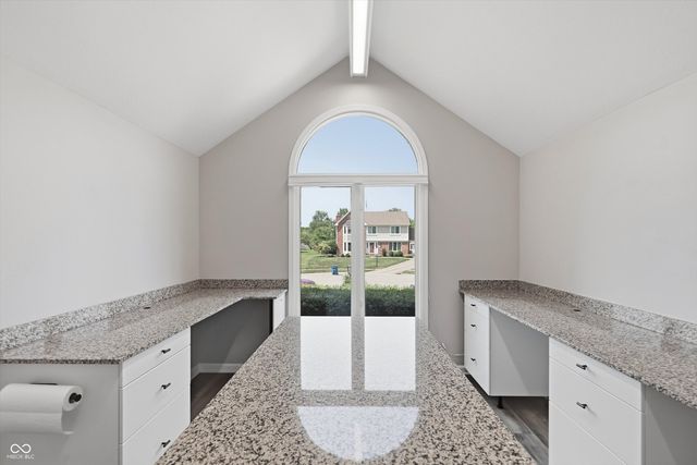 161 Stony Creek Overlook, Noblesville, IN 46060