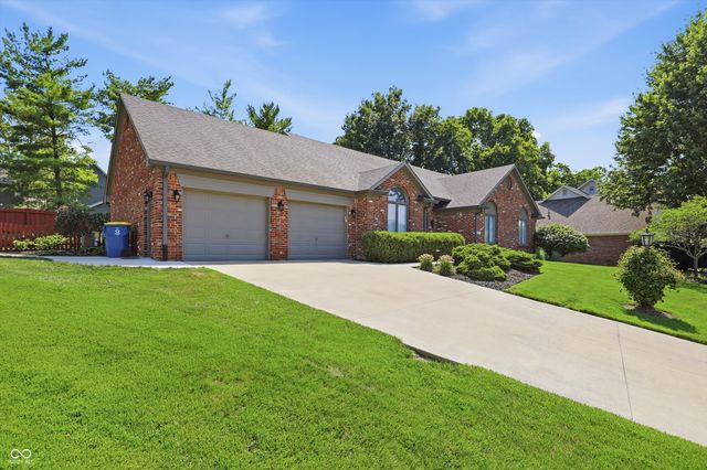 161 Stony Creek Overlook, Noblesville, IN 46060