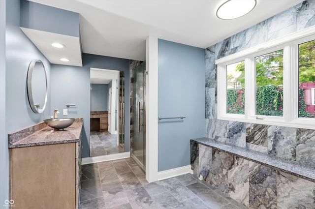 161 Stony Creek Overlook, Noblesville, IN 46060