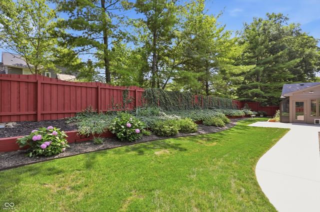 161 Stony Creek Overlook, Noblesville, IN 46060