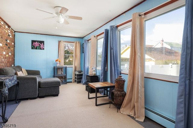 420 Miltonia St, Linden City, NJ 07036