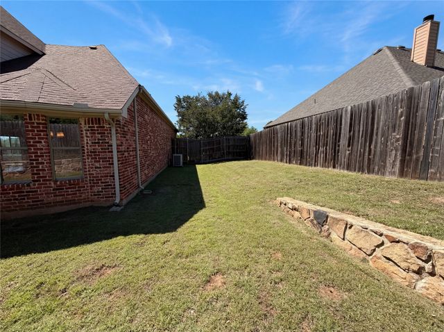 210 Billo Court, Weatherford, TX 76087