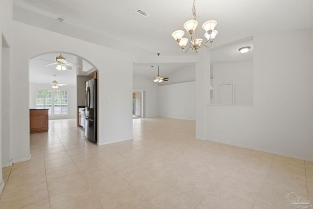 5467 North Shore Rd, Pensacola, FL 32507