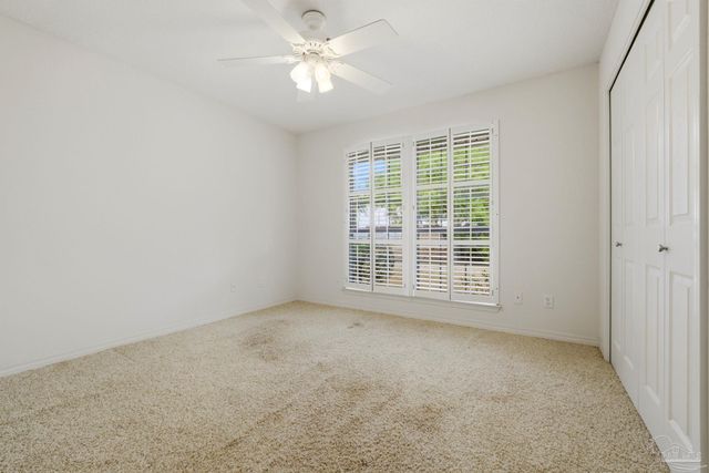 5467 North Shore Rd, Pensacola, FL 32507