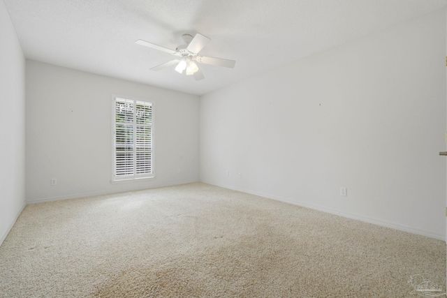 5467 North Shore Rd, Pensacola, FL 32507
