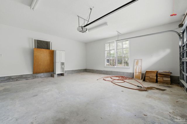 5467 North Shore Rd, Pensacola, FL 32507