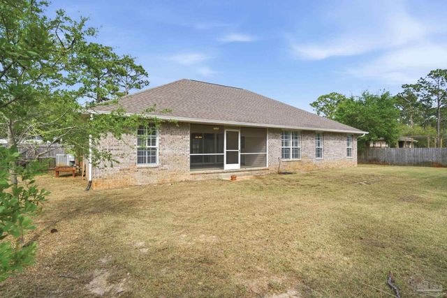 5467 North Shore Rd, Pensacola, FL 32507