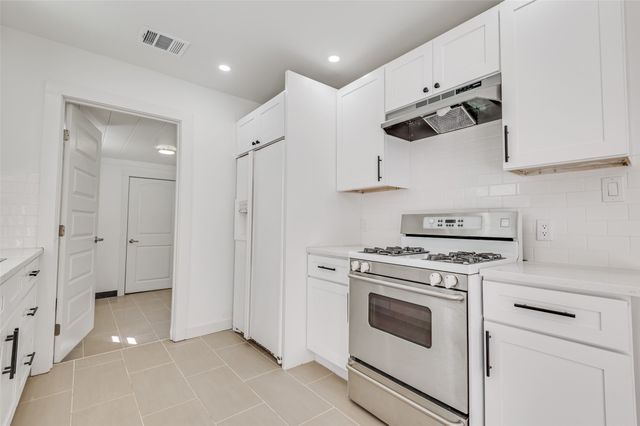 412 E 8th Street, Irving, TX 75060