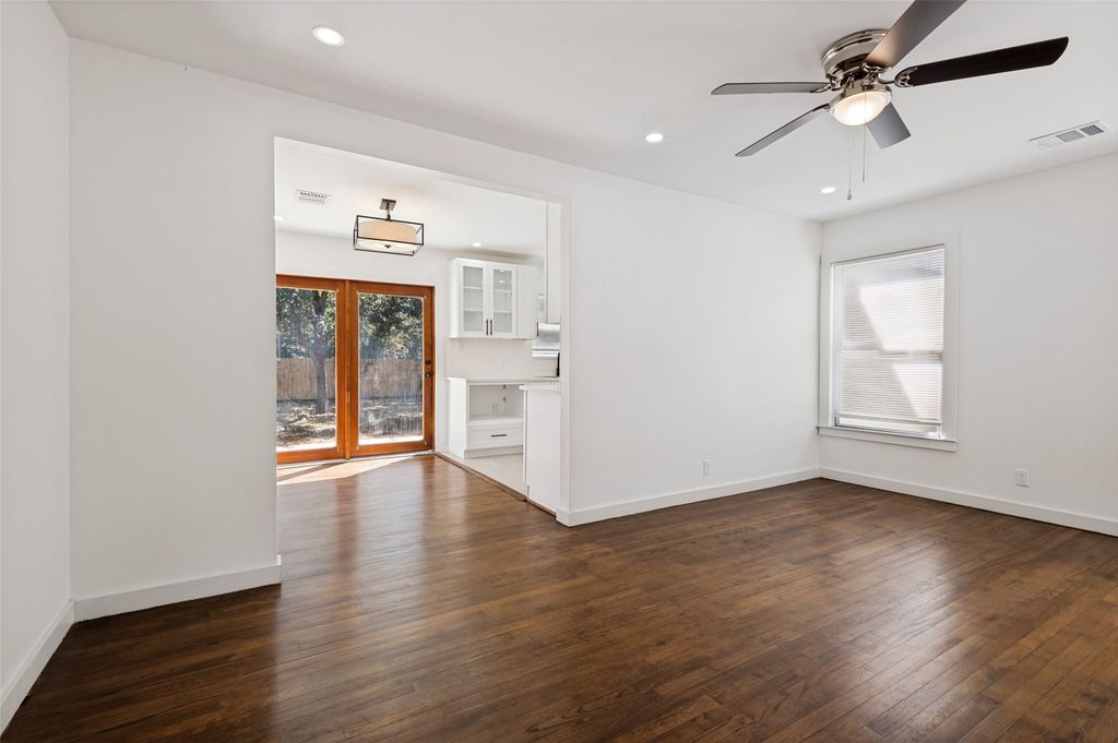 412 E 8th Street, Irving, TX 75060 — photo 3