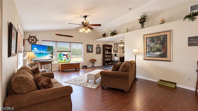 1140 SW 45th TER, Cape Coral, FL 33914