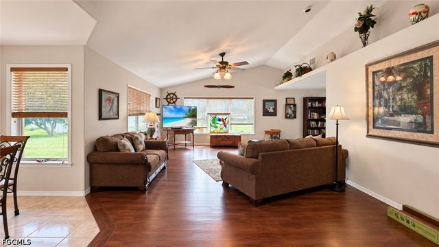 1140 SW 45th TER, Cape Coral, FL 33914
