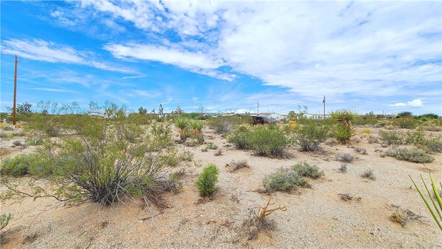 190 E Stanton Drive, Meadview, AZ 86444